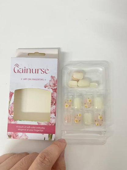 Gainurse Soft Yellow Daisy Fake Nail Tips - Fresh Sweet Girl Style Press-On Nails (With Jelly Adhesive)