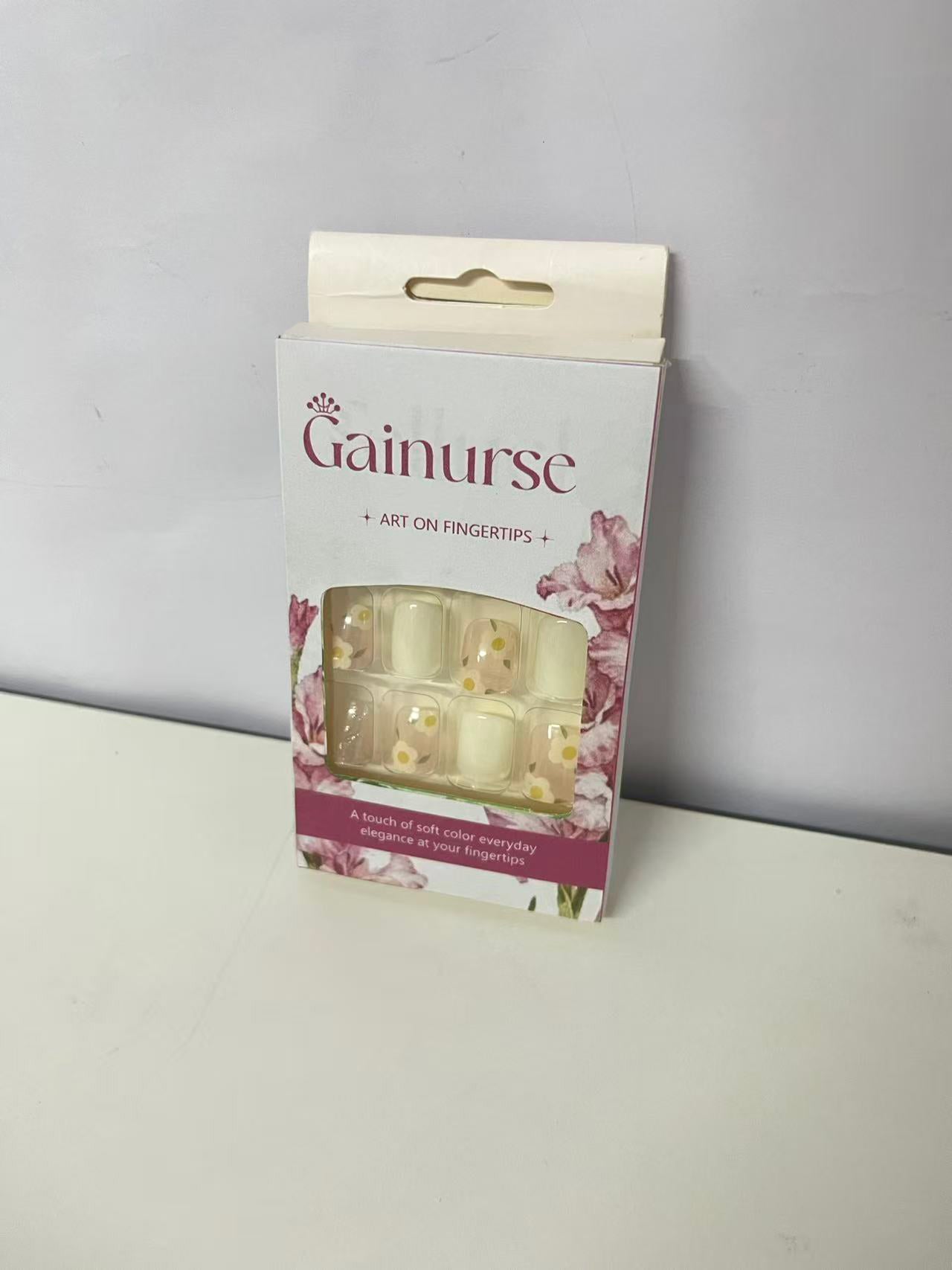 Gainurse Soft Yellow Daisy Fake Nail Tips - Fresh Sweet Girl Style Press-On Nails (With Jelly Adhesive)