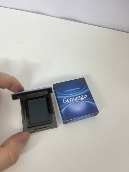 Gemango Deep Matte Single Eyeshadow A Versatile & Practical Eye Makeup Essential