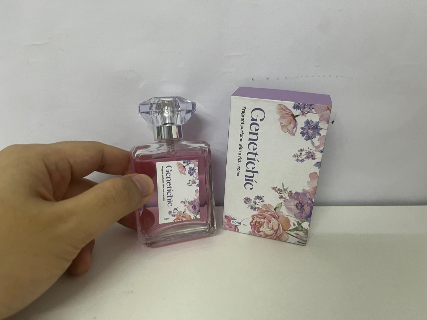 Genetichic Pink Floral Extract Perfume Sweet & Romantic Atmosphere Fragrance