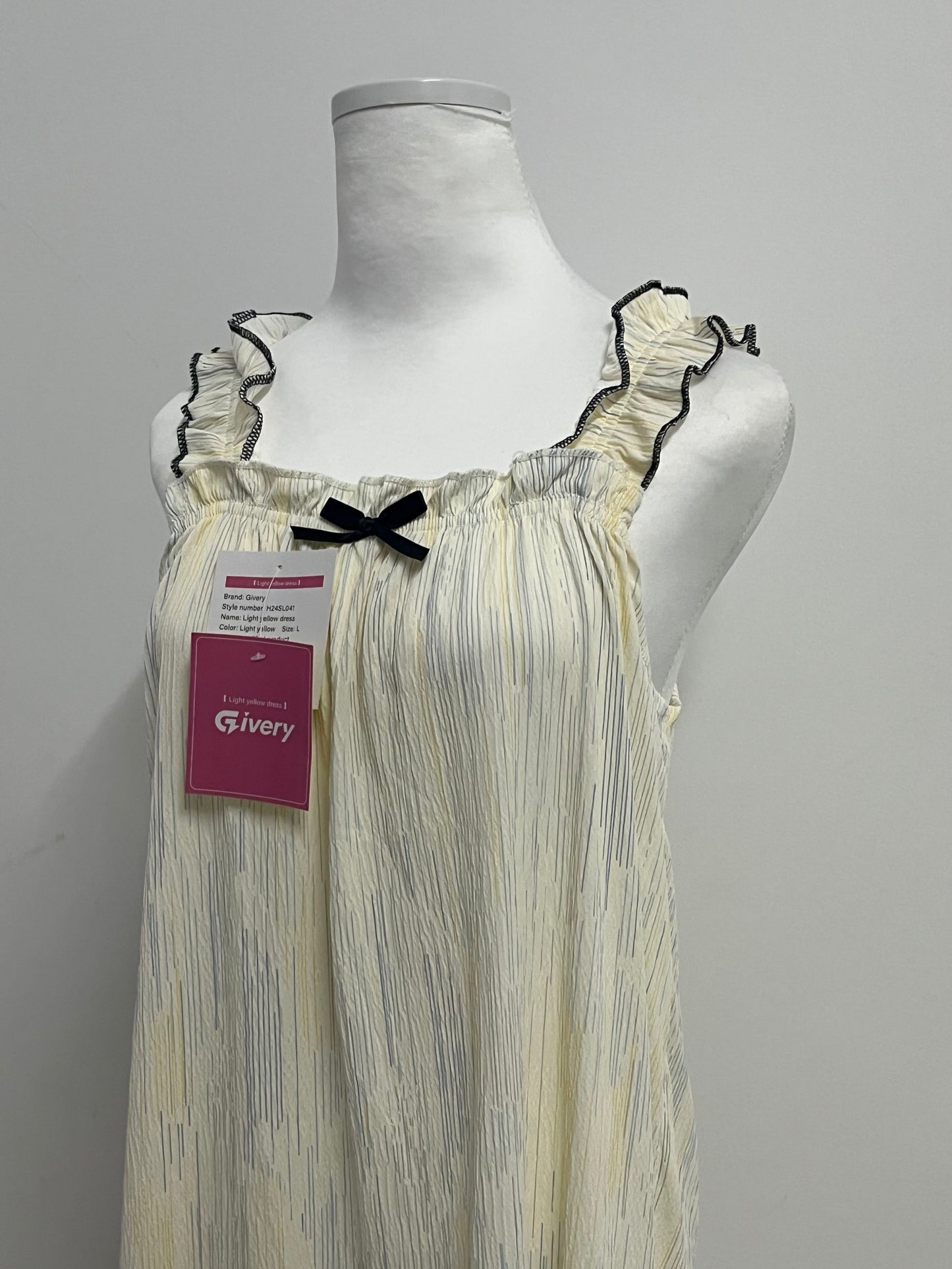 Givery Striped Ruffled Strap Nightgown Soft and Lively, Accompany You to Enjoy Every Night