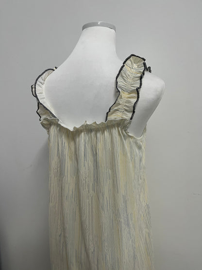 Givery Striped Ruffled Strap Nightgown Soft and Lively, Accompany You to Enjoy Every Night