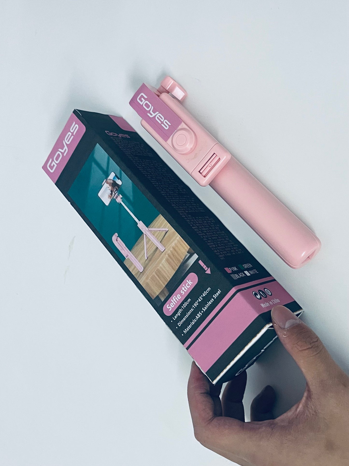 Goyes Multi-Functional Bluetooth Selfie Stick with Tripod 2-in-1 Pink Girly Heart An All-Round Assistant for Live Streaming and Selfie