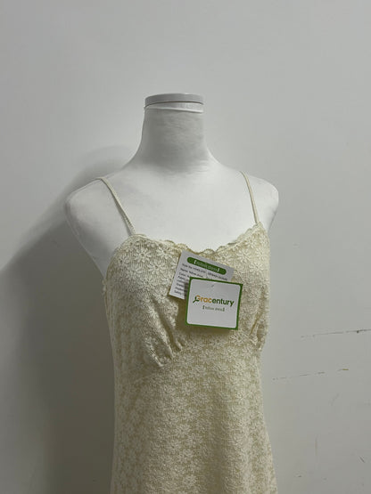 Gracentury Dresses Light Yellow Lace Slip Dress - A Romantic and Elegant Choice for Summer Style