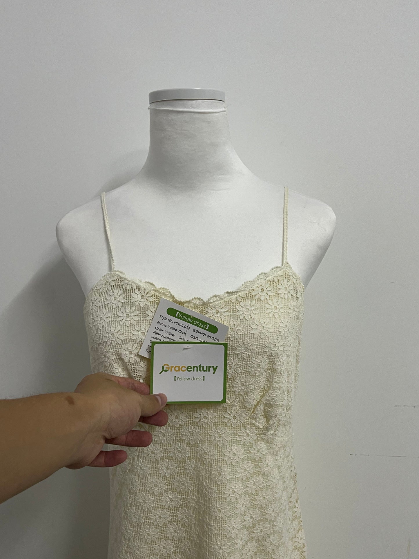 Gracentury Dresses Light Yellow Lace Slip Dress - A Romantic and Elegant Choice for Summer Style
