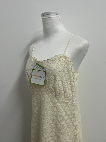 Gracentury Dresses Light Yellow Lace Slip Dress - A Romantic and Elegant Choice for Summer Style