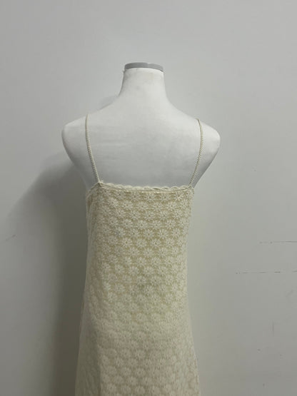 Gracentury Dresses Light Yellow Lace Slip Dress - A Romantic and Elegant Choice for Summer Style