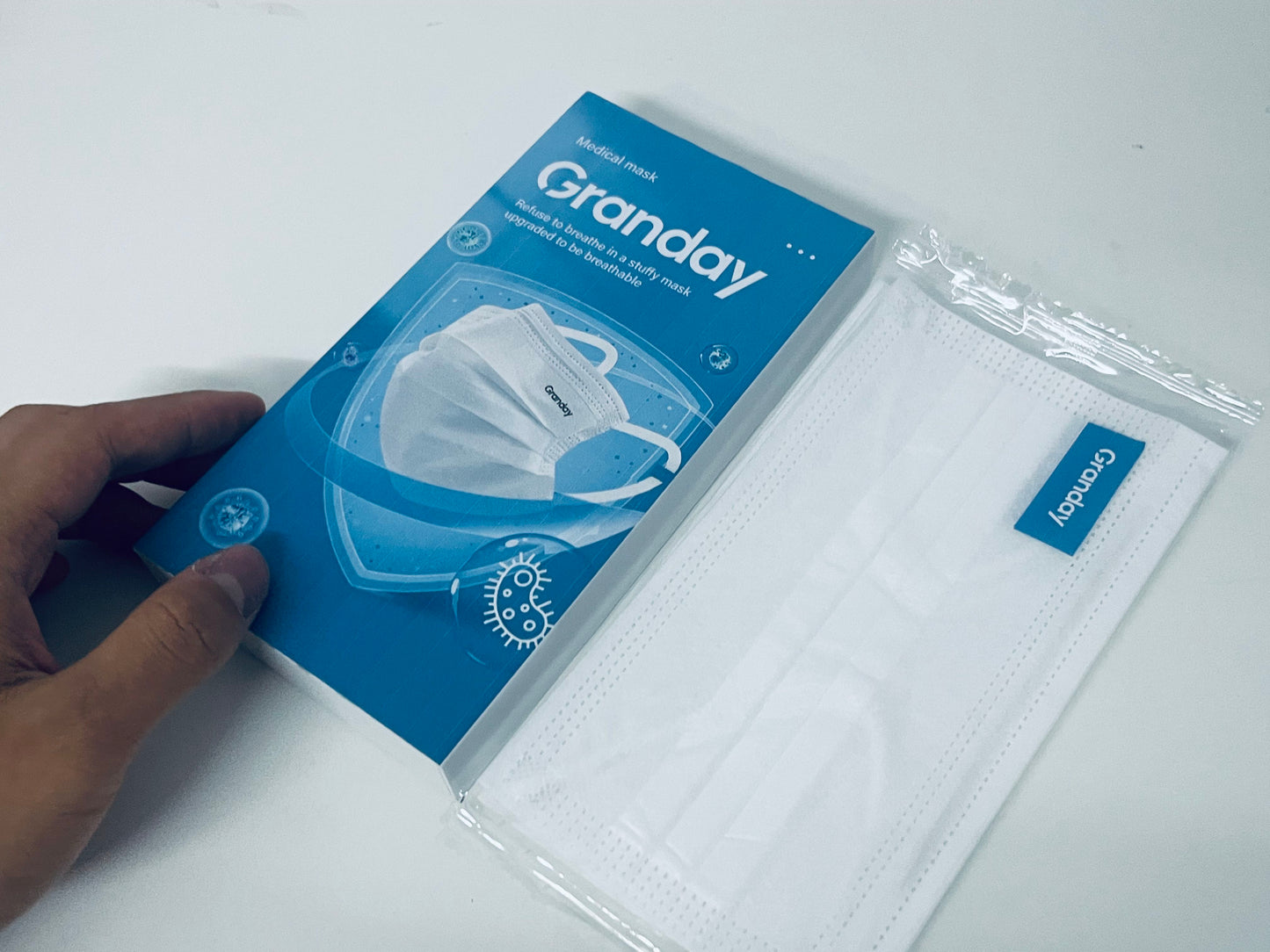 【Granday Medical Mask】—— Breathable Protection for Daily Comfort