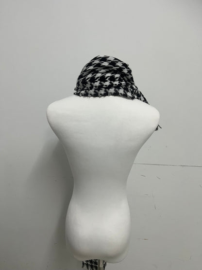 Gritop Houndstooth Fringe Scarf A Vintage & Versatile Essential for Autumn/Winter Styling