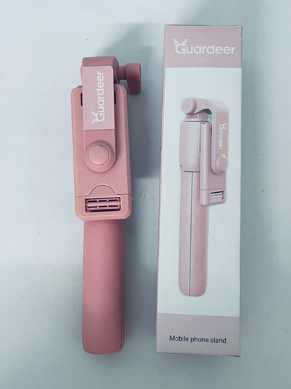Guardeer   67‘’ Selfie Stick Tripod, Phone Tripod with Wireless Remote Control, Portable Selfie Stick for Photograph, Live Streaming, Video Recording, Compatible with All Cell Phones, Pink