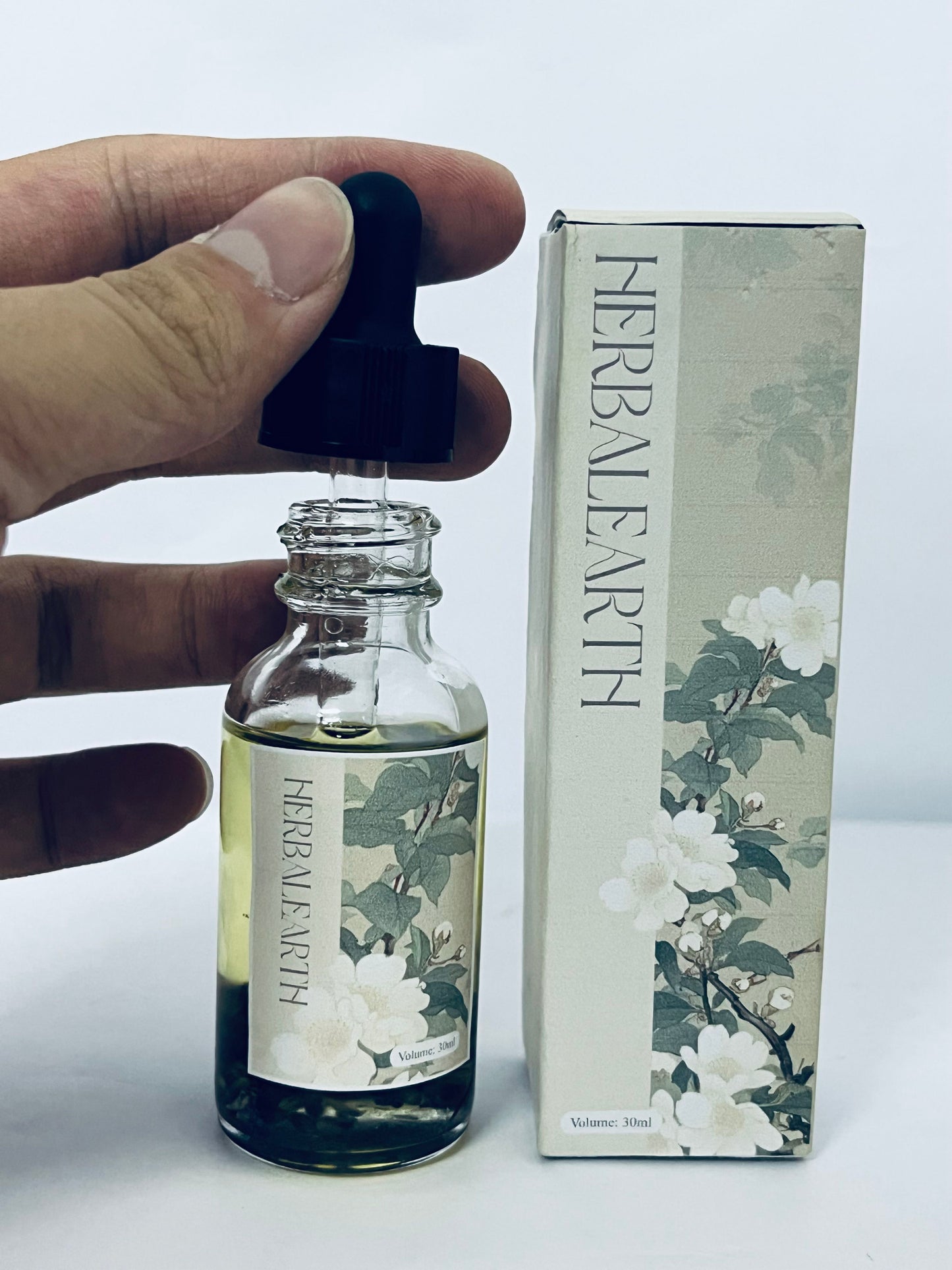 HERBALEARTH Essential oils Oil for Face, Body and Hair - Organic Plant Fragrant Essential Oil for Dry Skin, Scalp and Nails