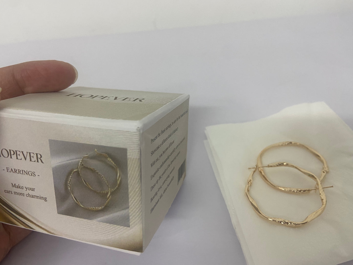 HOPEVER Gold  Earrings Steling Silver Post Hoops Earrings For Women Hollow Tube Hoops Earrings Thick Gold Hoop Earrings Hypoallergenic Lightweight Gold Hoop Large Earrings