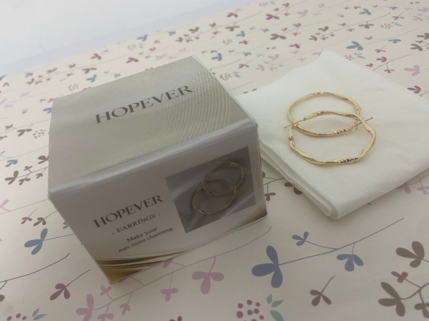HOPEVER Gold  Earrings Steling Silver Post Hoops Earrings For Women Hollow Tube Hoops Earrings Thick Gold Hoop Earrings Hypoallergenic Lightweight Gold Hoop Large Earrings