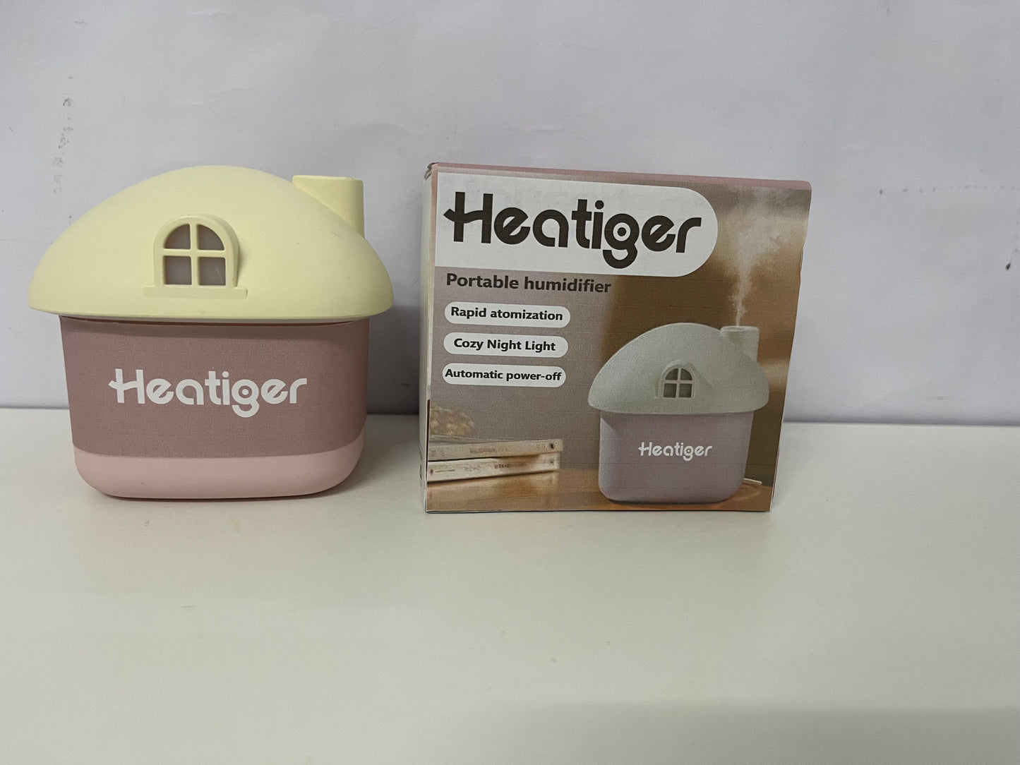 [Heatiger Humidifiers]-Mini House Humidifier - with Night Light Silent High Mist Portable Hydrating Device
