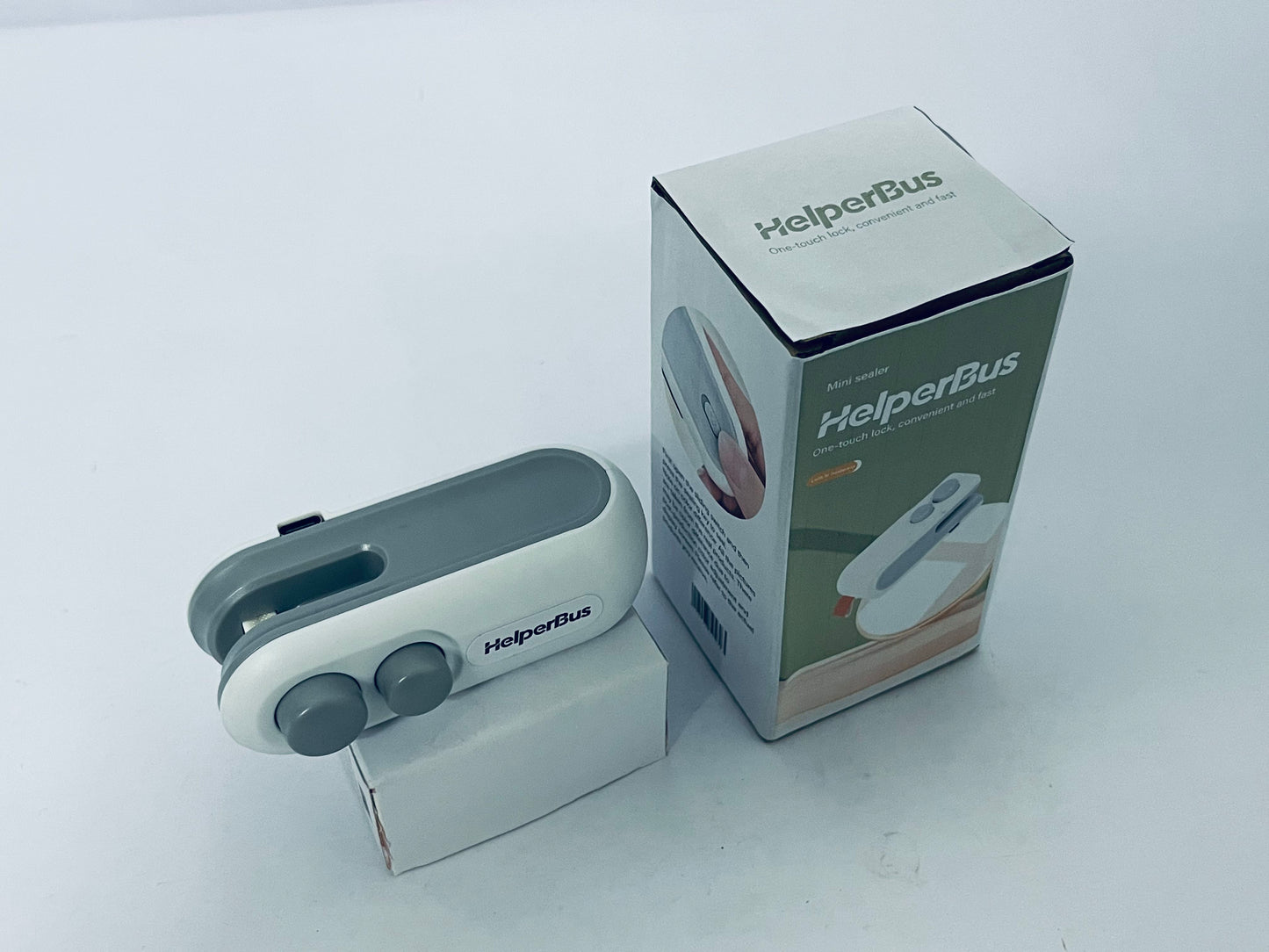 HelperBus Mini Vacuum Sealer Rechargeable Bag Sealer for Food Storage Heat Sealer for Chips Bags,Handheld Vacuum Sealer for Food Preservation