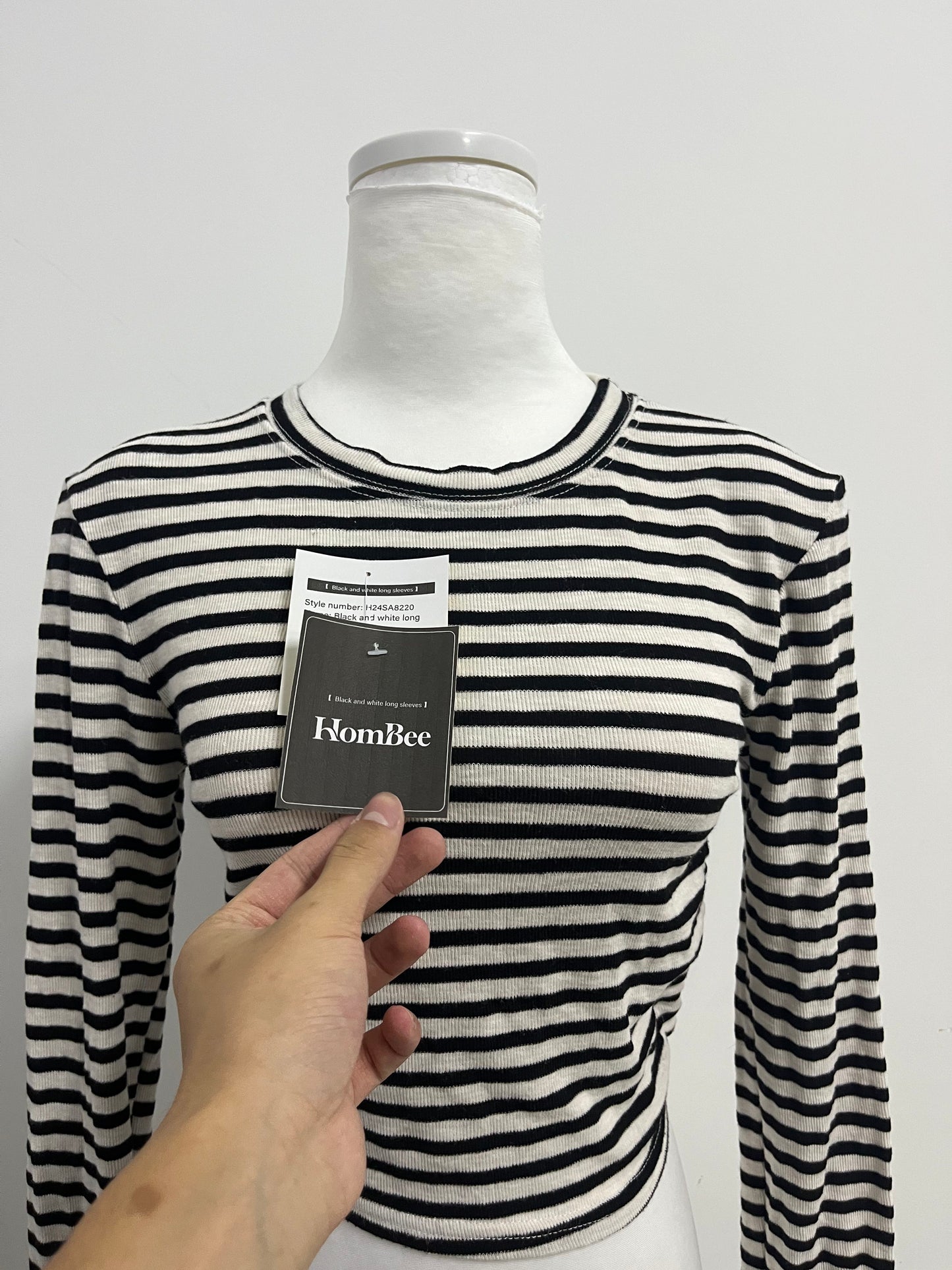 HomBee Tops as clothing Women's Striped Cropped Long-Sleeve Top Retro Stylish Slim-Fitting Versatile Item