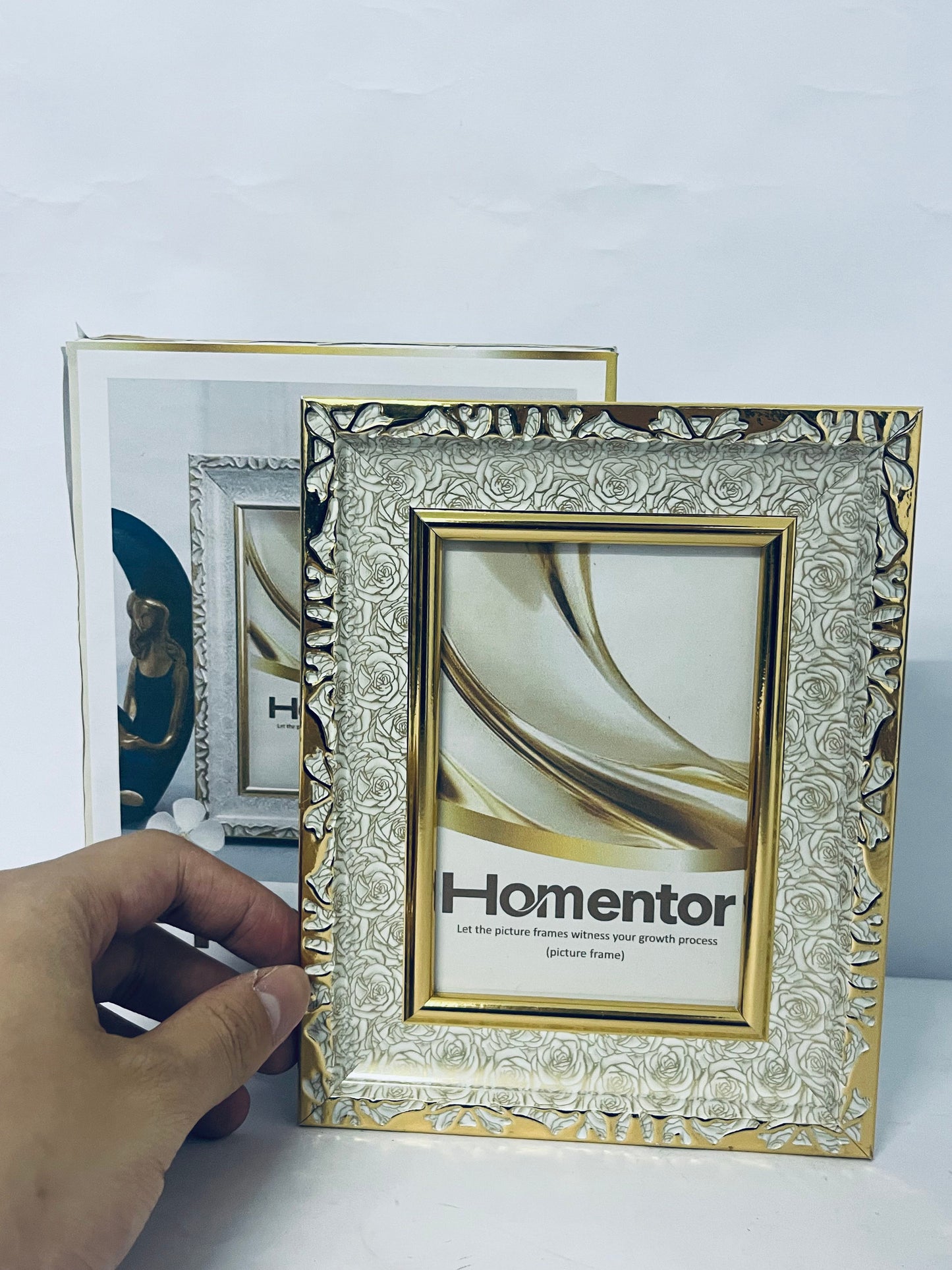 Homentor Picture Frame Gold Covered by Shatter-Resistant Glass Made of Resin, Display Pictures Without Mat for Table Top and Wall Mounting(Vertical & Horizontal)