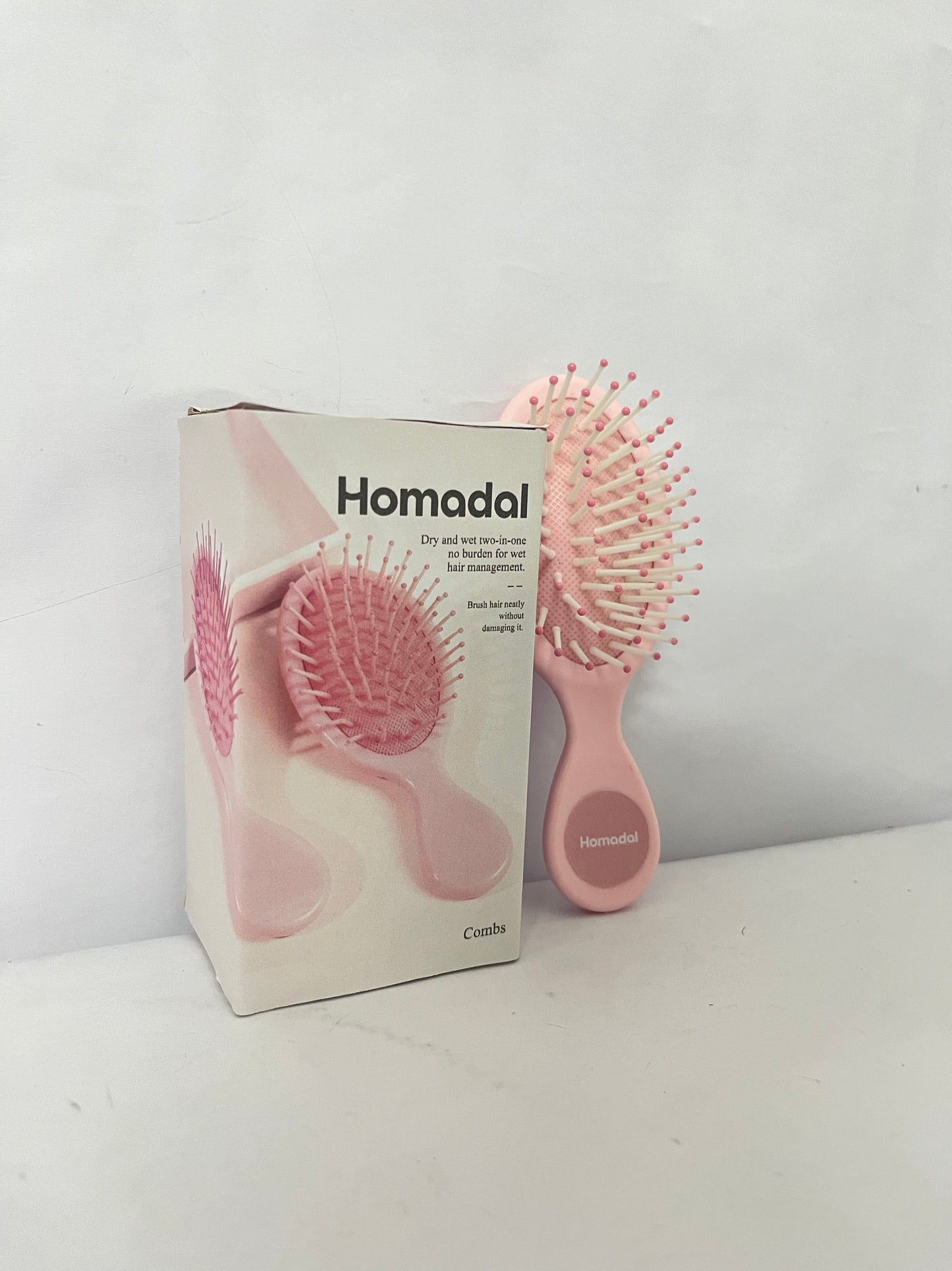 Homadal Pink Cushion Massage Hair Brush——Turn Every Comb into a "Gentle Scalp SPA"