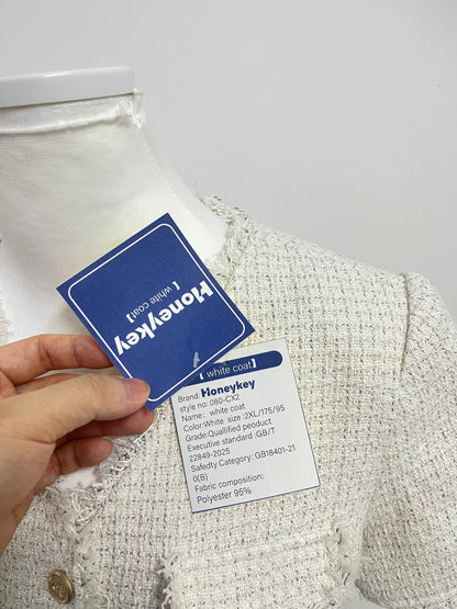 【Honeykey White Textured Cropped Coat】—— Chic & Versatile Daily Outerwear