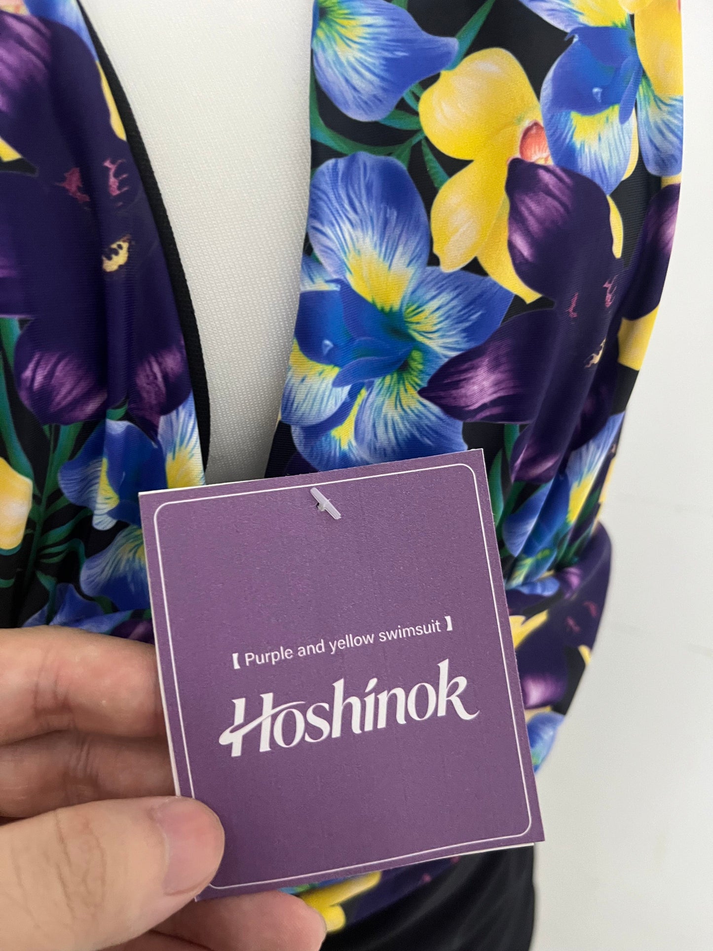 Hoshinok Printed Halter One-Piece Swimsuits Retro Style Slimming & Flattering Eye-Catching Choice for Beach Vacations