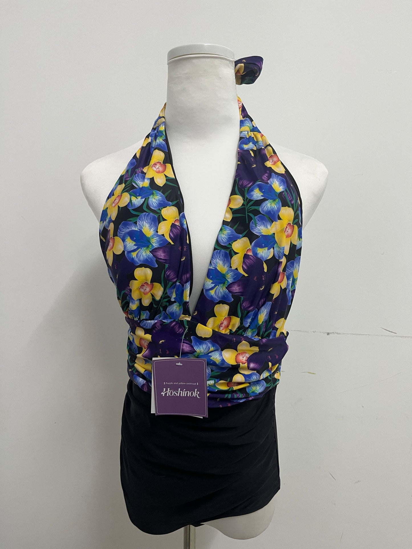 Hoshinok Printed Halter One-Piece Swimsuits Retro Style Slimming & Flattering Eye-Catching Choice for Beach Vacations