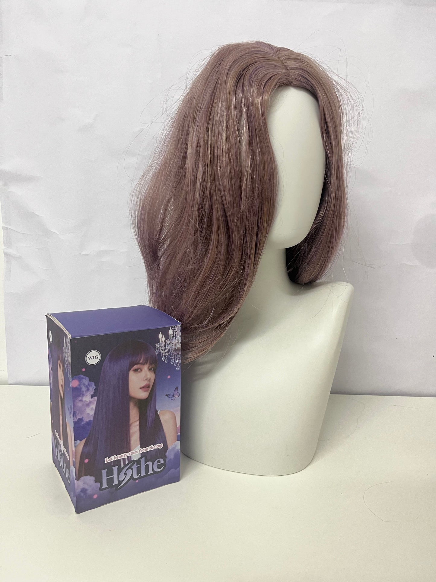 Hothe Gray-Purple Medium-Length Curly Wig Luxurious & Charming Versatile Styling A New Favorite for Daily and Social Looks
