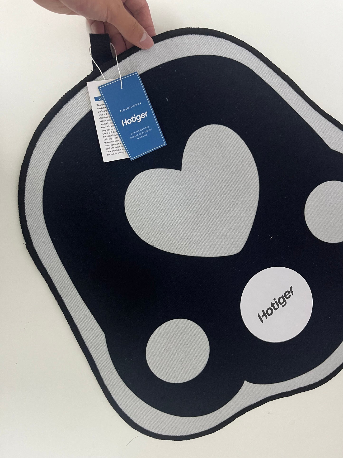 Hotiger Cute Paw Car Seat Cushion, Non-Slip Skin-Friendly Car Seat Pad, Stylish Interior Decoration for Car Seats