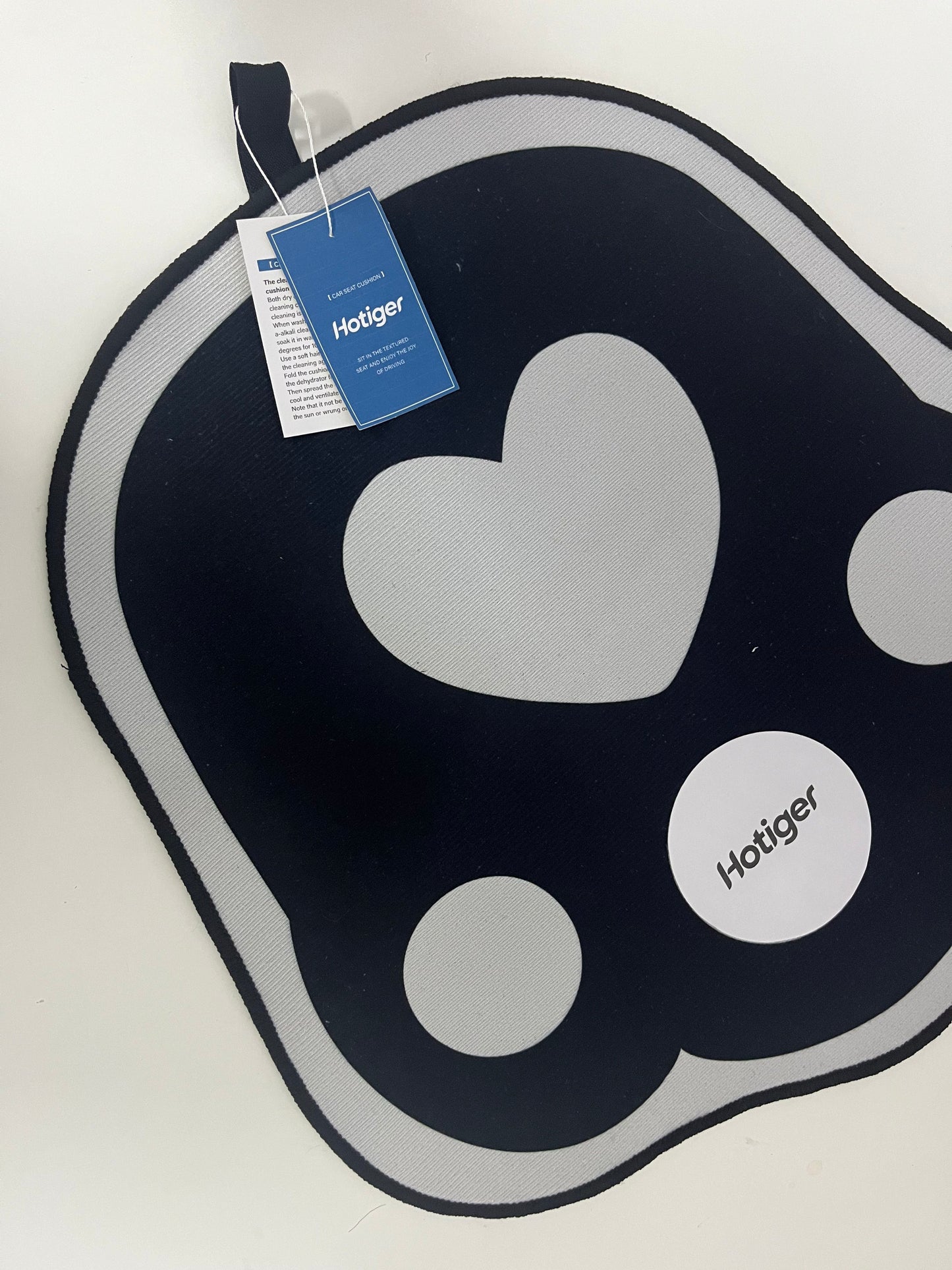 Hotiger Cute Paw Car Seat Cushion, Non-Slip Skin-Friendly Car Seat Pad, Stylish Interior Decoration for Car Seats