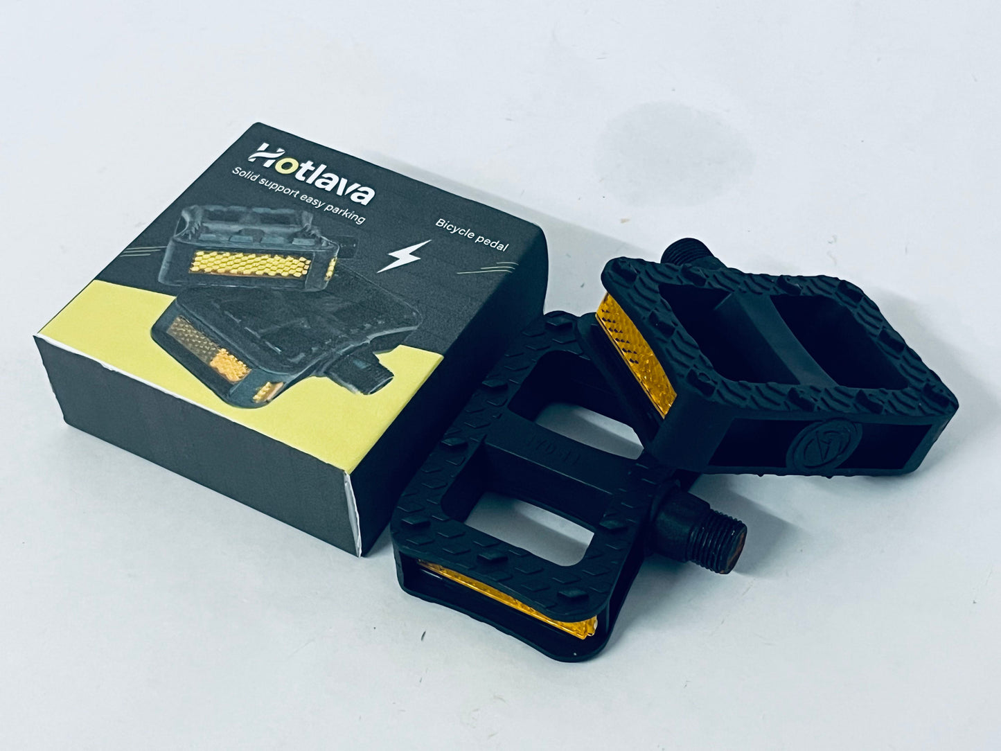 Hotlava  9/16 Inch Bike Pedals, Aluminum Alloy or PP Bicycle Pedals with Nonskid Platforms & Reflectors, Waterproof  Pedals Compatible with Road Bike Mountain Bike Tricycle Electric Bike Kids Bike