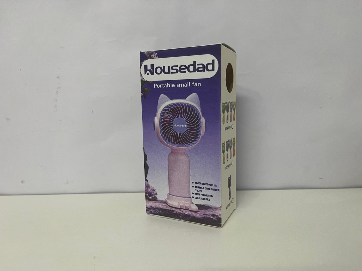[Housedad Electric fans]——Cute Cat Handheld Mini Fan - Portable Rechargeable Fan