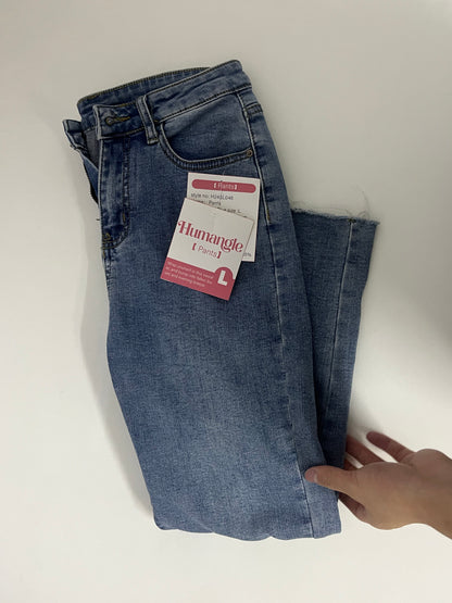 【Humangle Stretch Slim-Fit Jeans】—— Timeless Comfort for Everyday Style