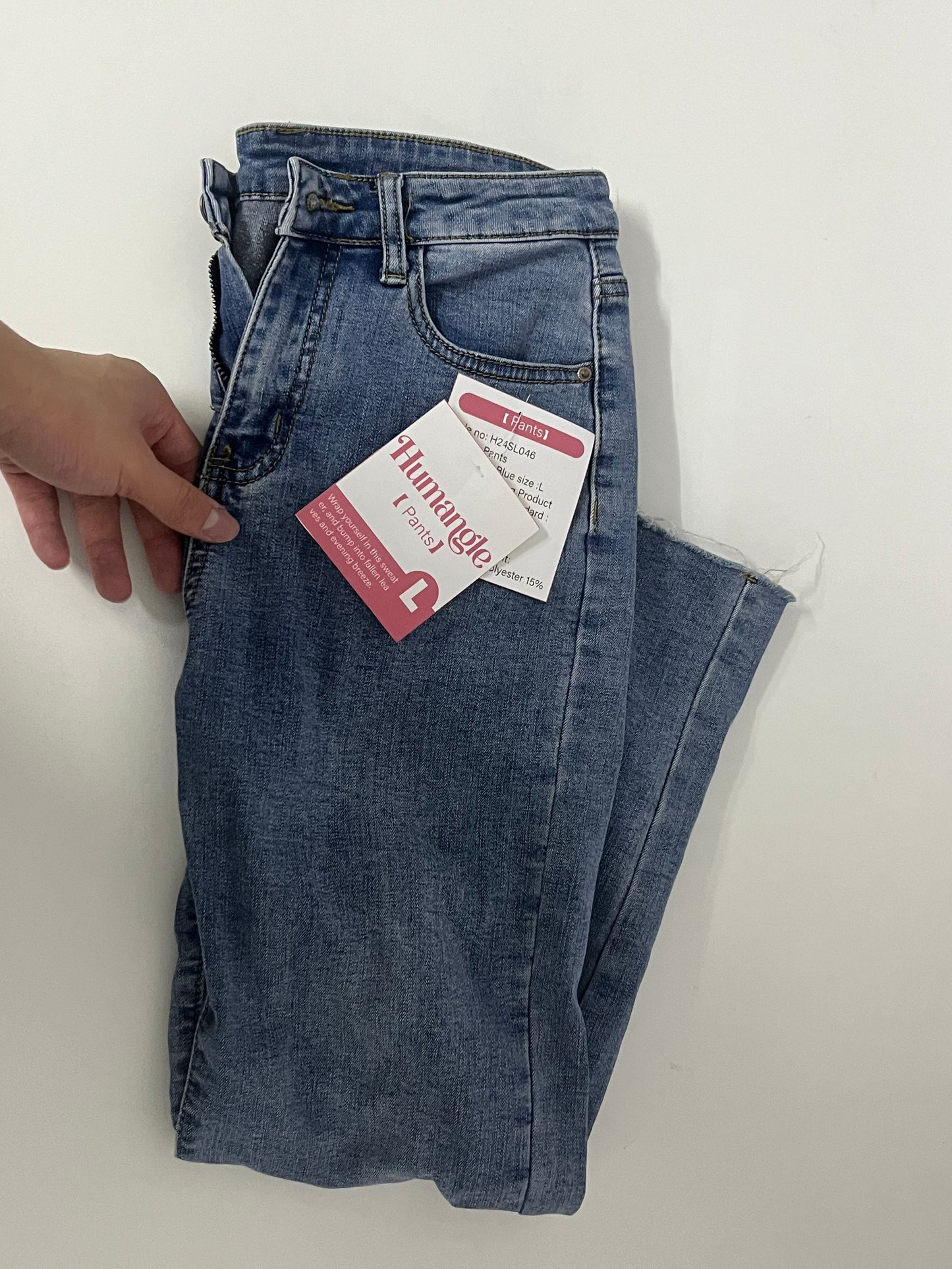 【Humangle Stretch Slim-Fit Jeans】—— Timeless Comfort for Everyday Style