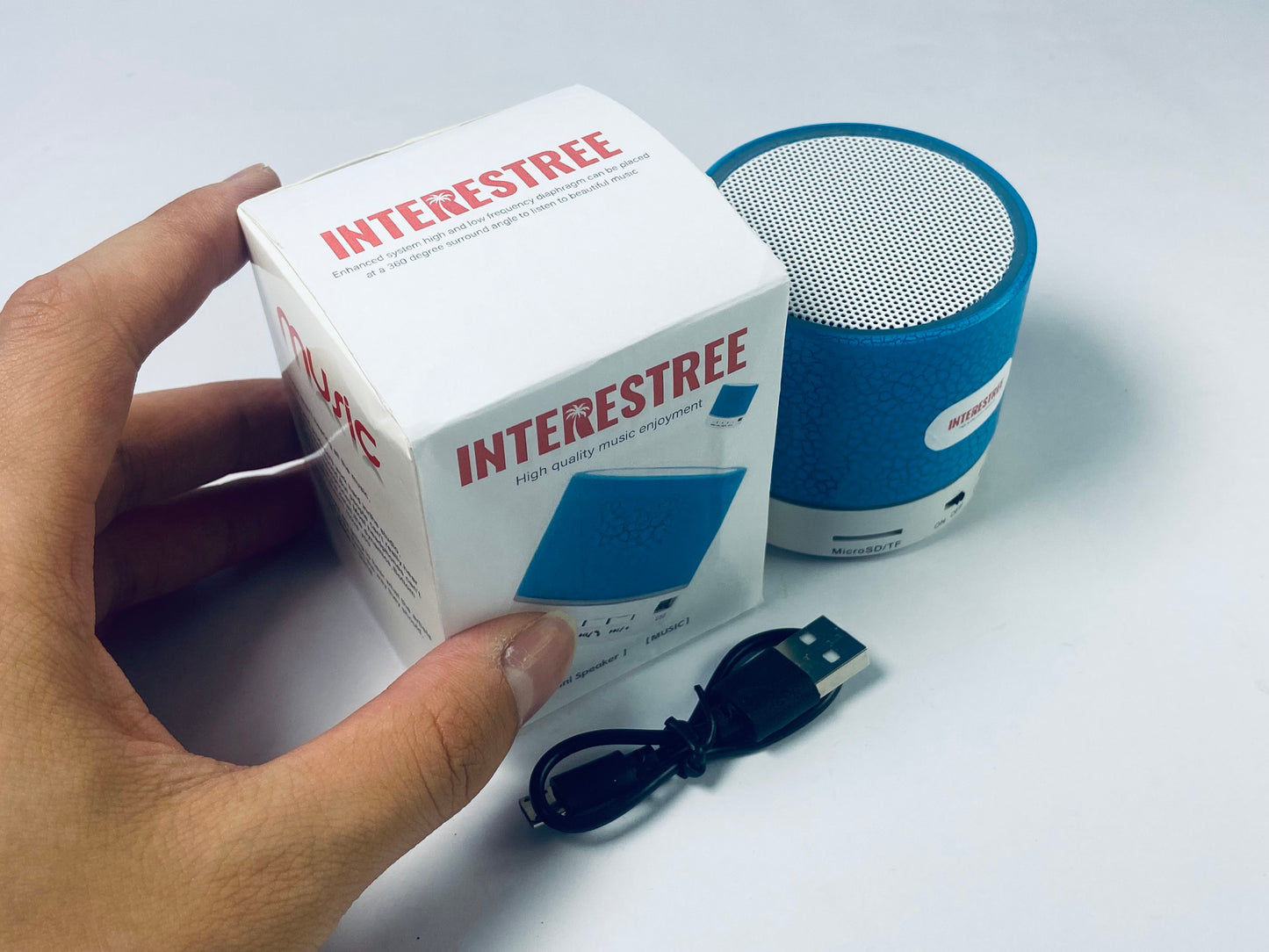 INTERESTREE Portable Wireless speakers Speaker, Super Bass Stereo Rechargeable Speaker with LED Lights