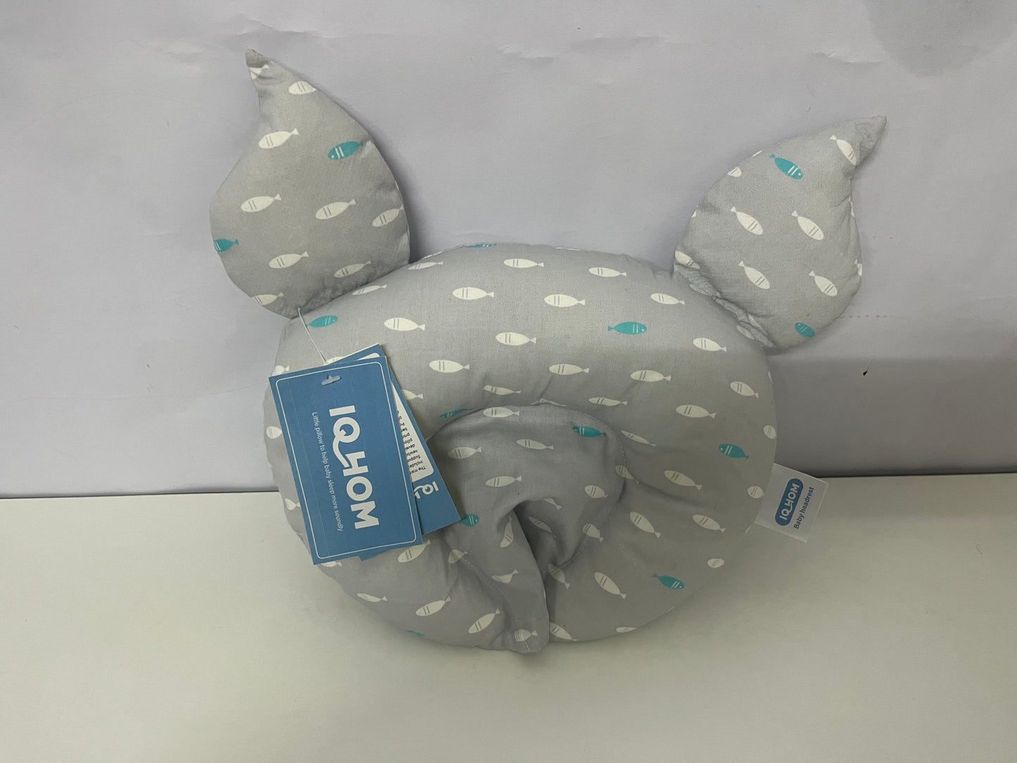 IQHOM Baby Headrest Pillow: Soft Gray Fish-Print U-Shaped Pillow with Breathable Fabric – Gentle Neck & Head Support for Infants in Cribs/Strollers