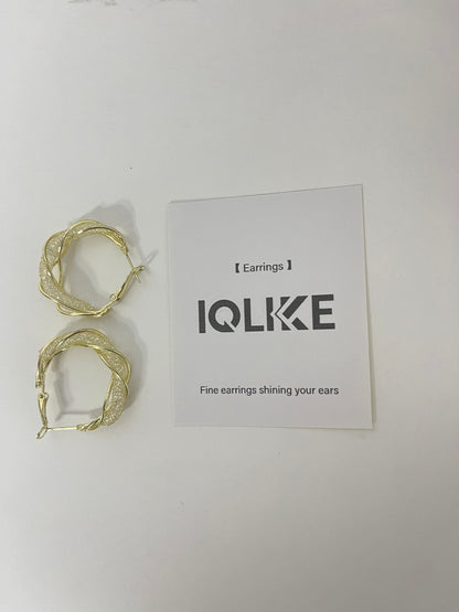 【IQLIKE Gold Woven Hoop Earrings】—— Shiny Accent for Your Daily Style