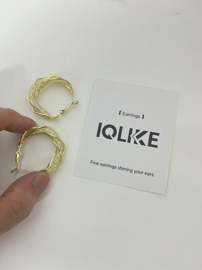 【IQLIKE Gold Woven Hoop Earrings】—— Shiny Accent for Your Daily Style