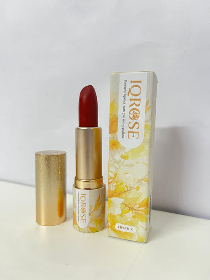 IQROSE Warm Red Brown Lipstick Velvet Texture An Elegant Accent Item for Daily Makeup