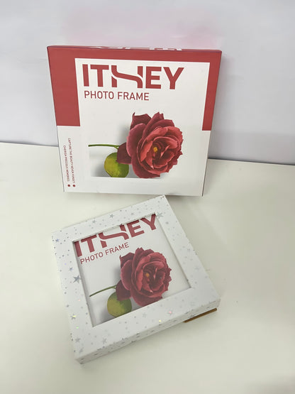 ITHEY Starry Sparkle Photo Frame Rose Theme Style Exquisite Texture A Dual-Purpose Item for Memory Storage & Space Decoration