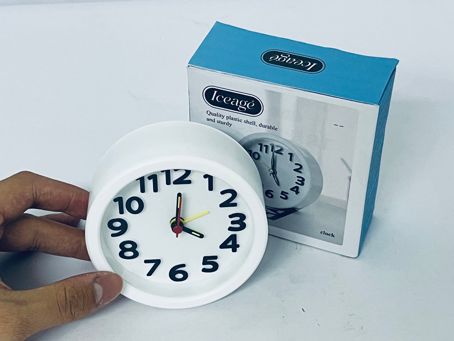 Iceage Rechargeable Hanging Alarm Clock Round Plastic Digital Clock Small Desktop Luminous Hour and Hand Easy to Alarm