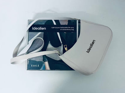 【Idealion Minimalist White Handbag】—— Fashionable Companion for Daily Style