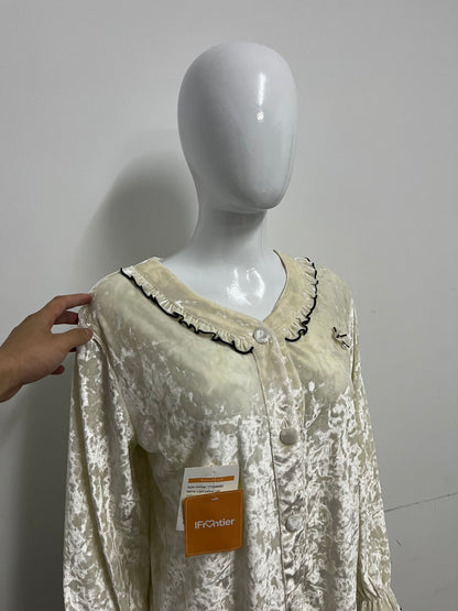 [IFrontier Tops as clothing]-Cream Velvet Long-Sleeve Top - Retro Ruffled Atmosphere Blouse