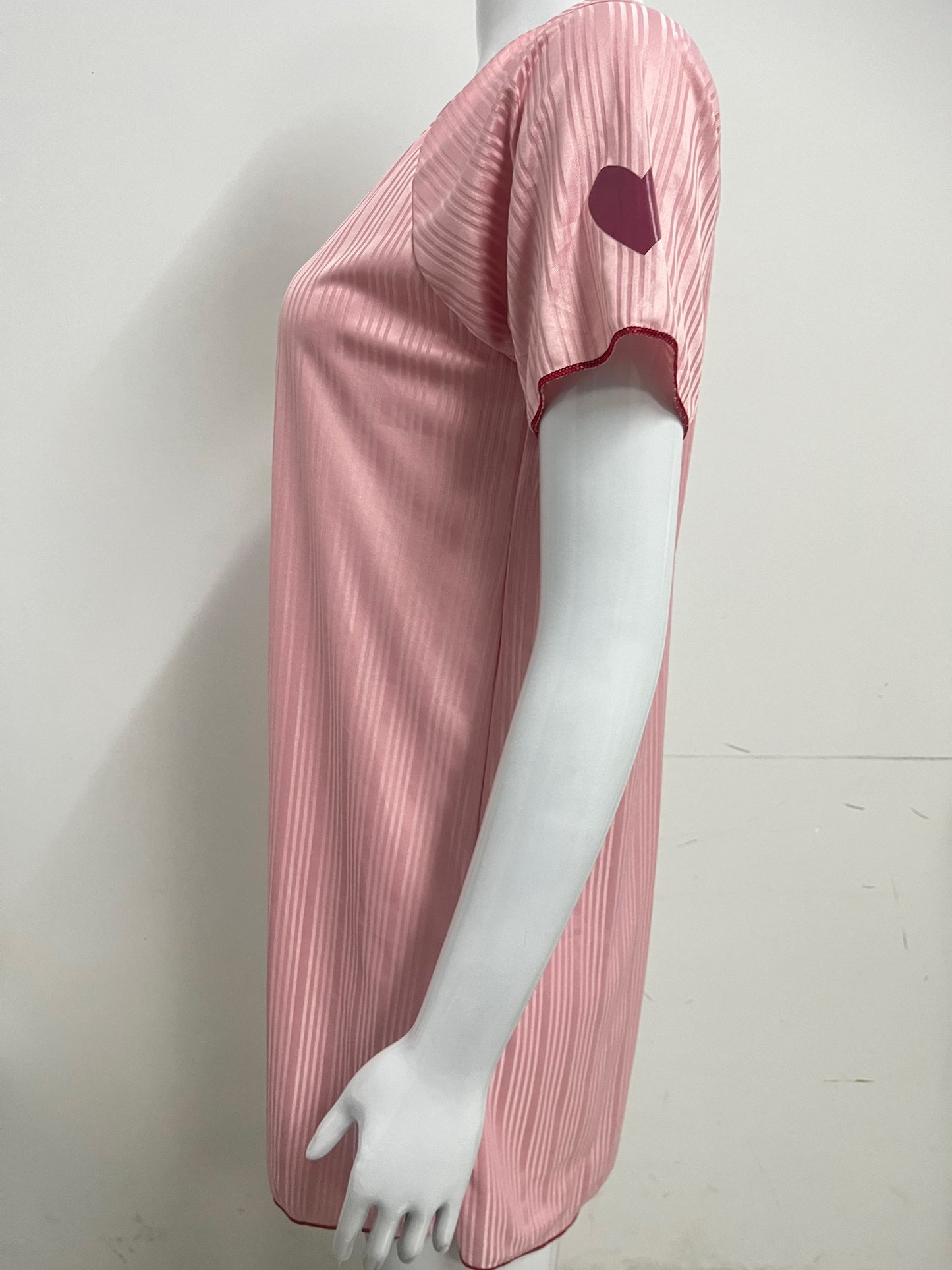 【Insectalk Pink Striped Sleep Dress】—— Soft, Stylish Comfort for Restful Nights