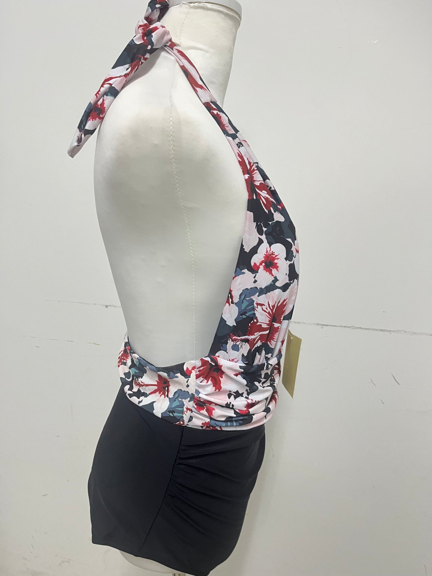 【Insectalk Floral Halter Swimsuit】—— Bold, Feminine & Ready for Summer