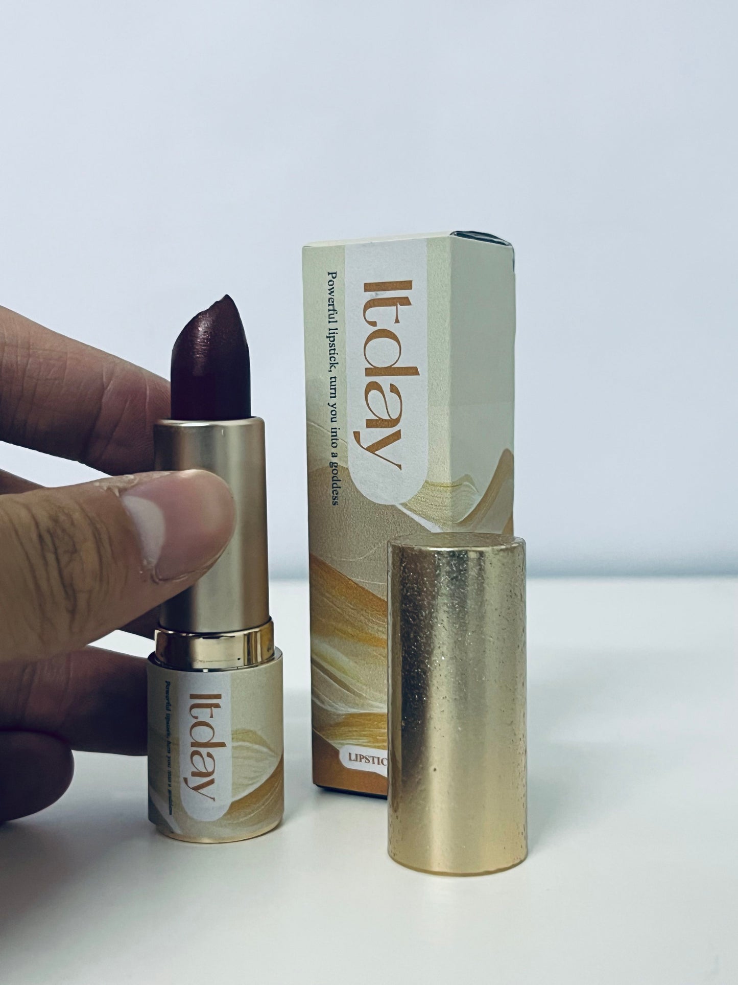 Itday Goddess Scepter Lipstick, Velvet Metallic Texture, Long-Lasting Color, High-End Finish