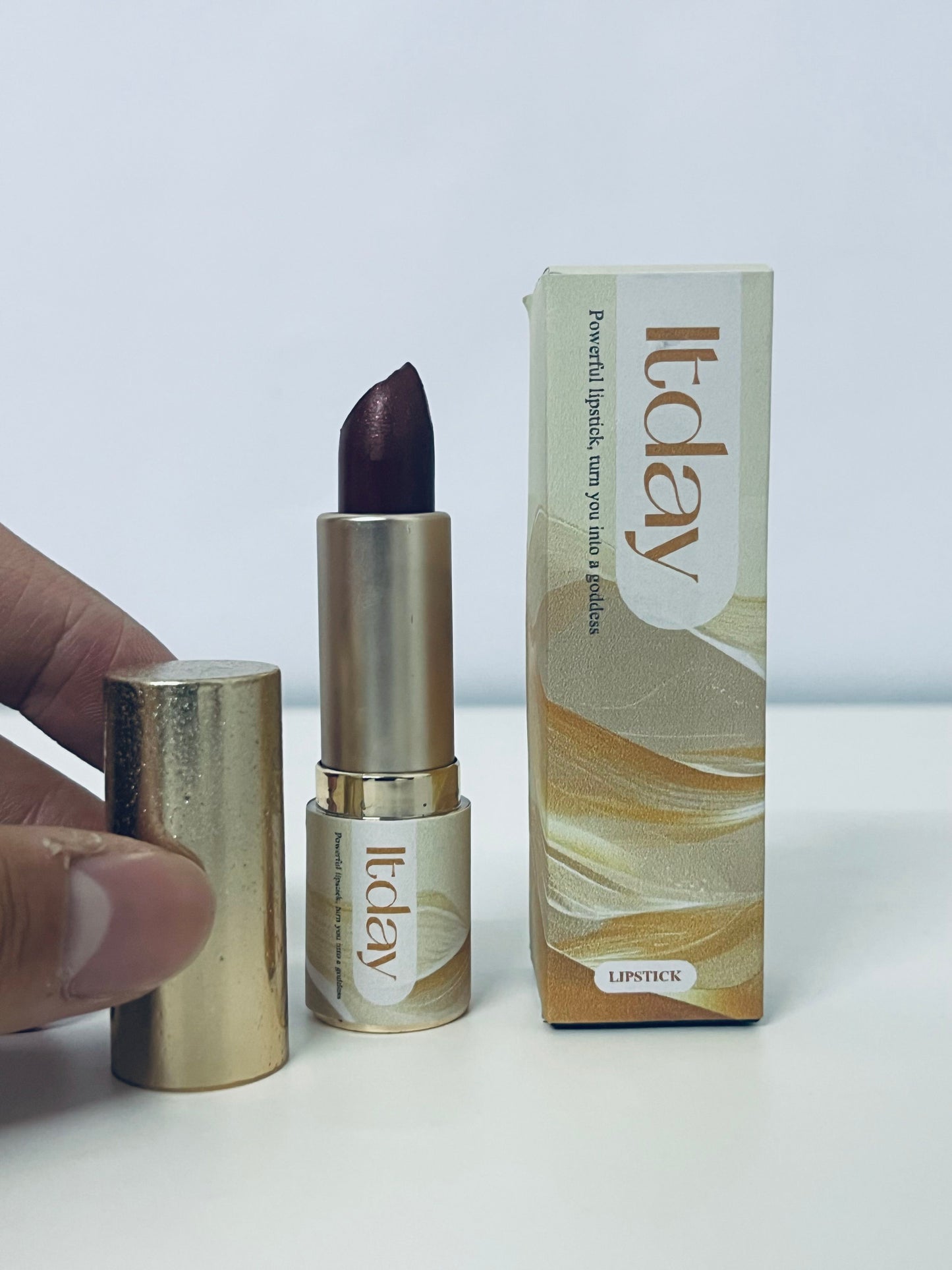 Itday Goddess Scepter Lipstick, Velvet Metallic Texture, Long-Lasting Color, High-End Finish