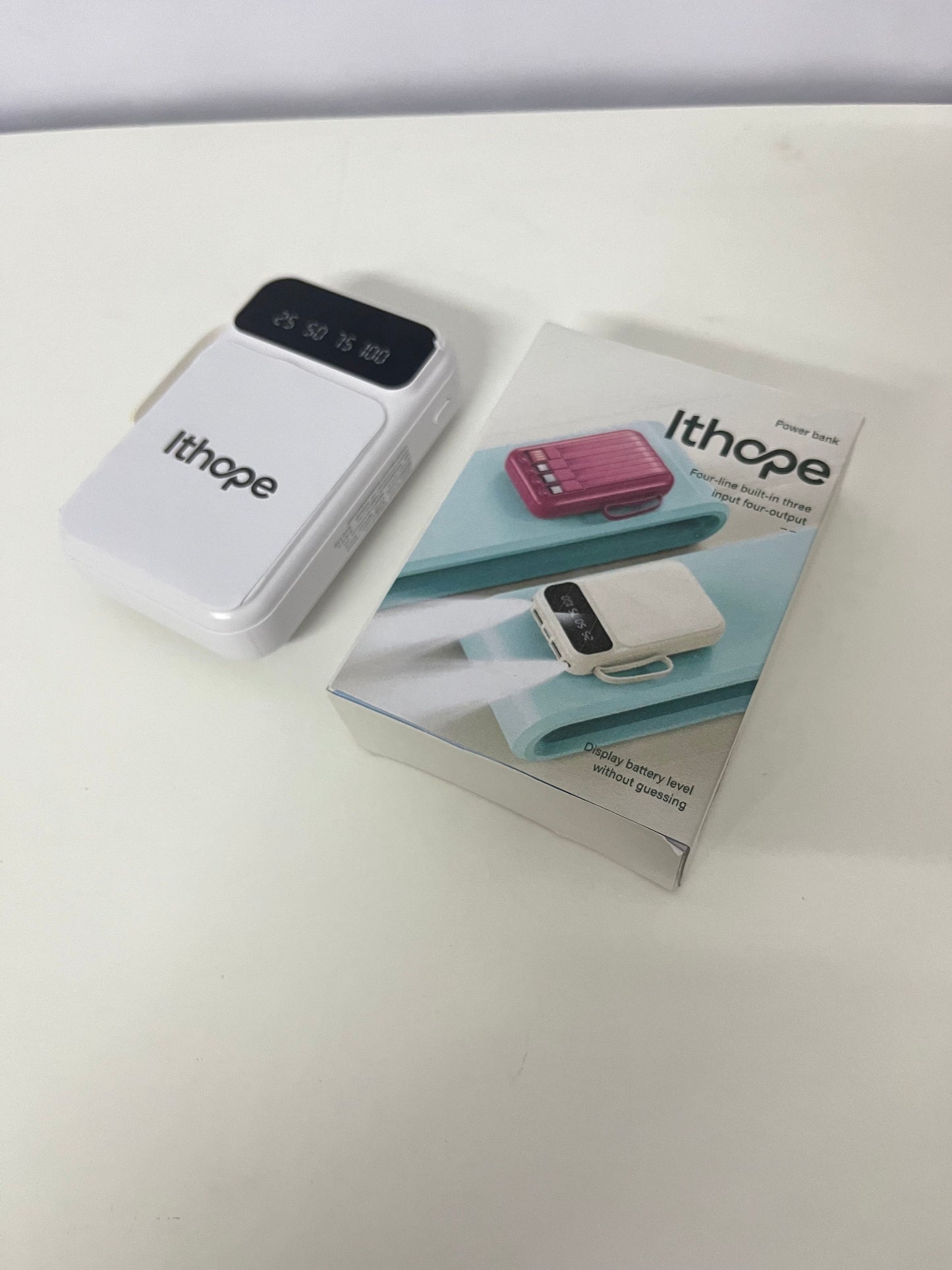 Ithope Portable power chargers Portable Power Bank with Digital Display & Multi-Ports