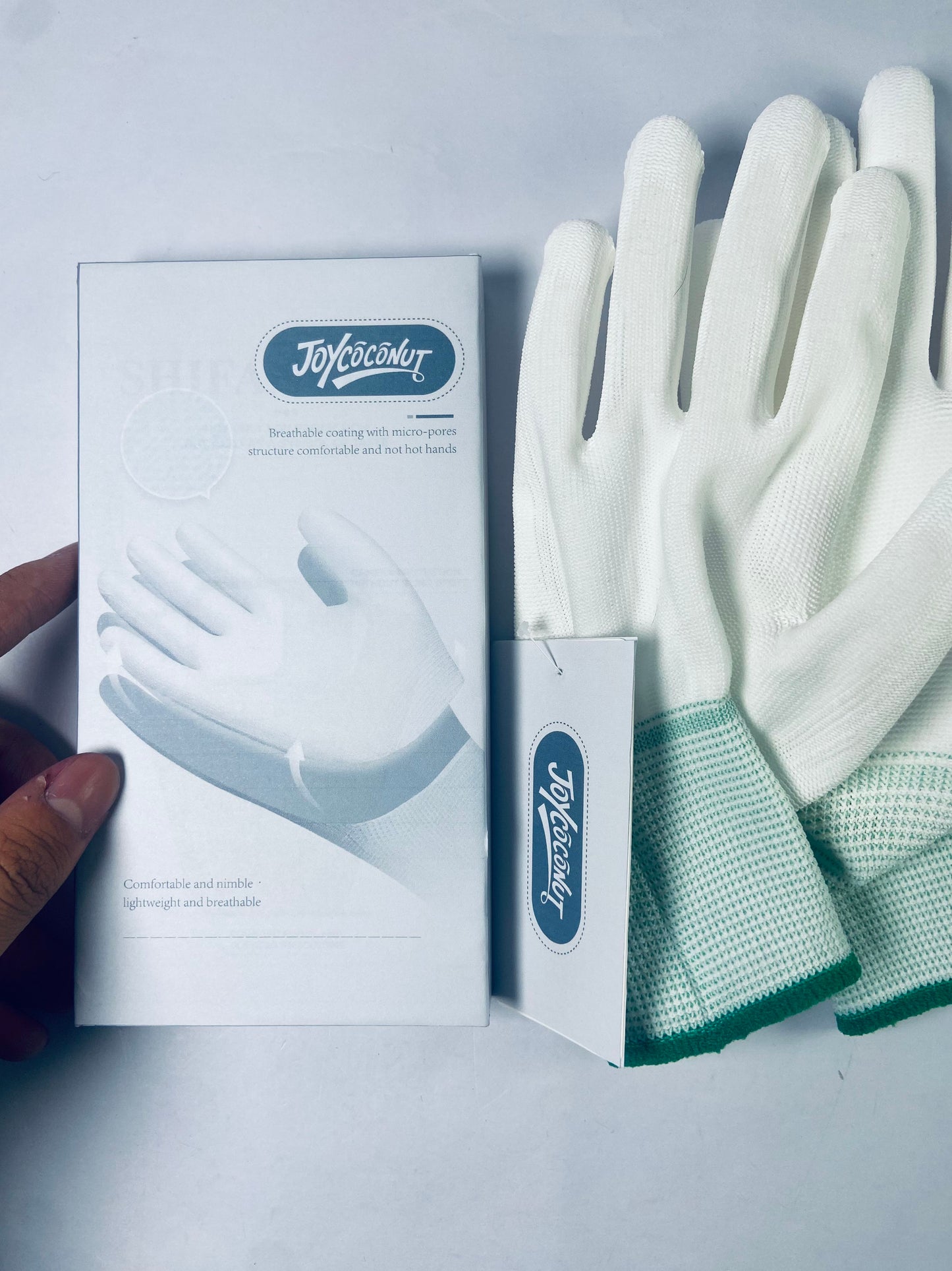 JOYCOCONUT Trekking gloves Quilting Gloves for Free-Motion Sewing,Gloves Designed for Quilting,Crafting,Sewing(Medium 1 Pair)