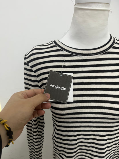 【Jungleagle Striped Cropped Top】—— Stylish & Versatile Daily Essential