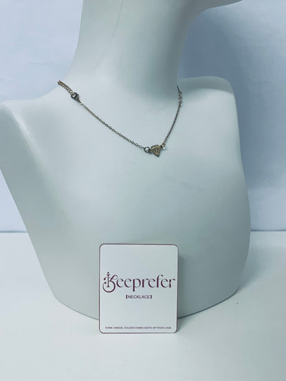 【Keeprefer Heart Pendant Gold-Tone Necklace】—— Delicate Shiny Ornament to Elevate Your Daily Look