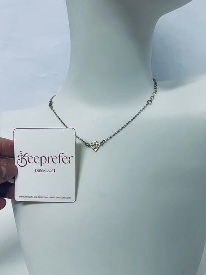 【Keeprefer Heart Pendant Gold-Tone Necklace】—— Delicate Shiny Ornament to Elevate Your Daily Look